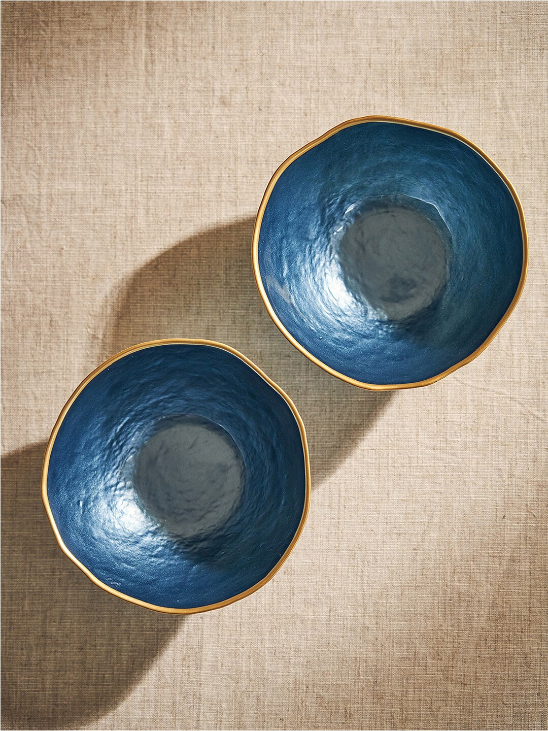 

Pure Home and Living Blue 2 Pieces Textured Glass Matte Bowls