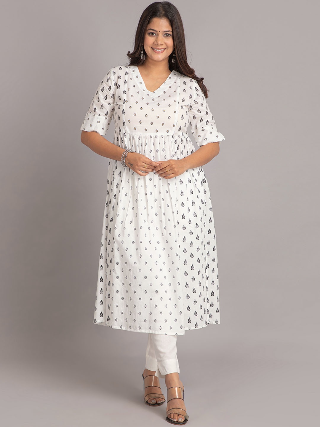 

SUTI Ethnic Motifs Printed V-Neck Cotton A-Line Kurta, White