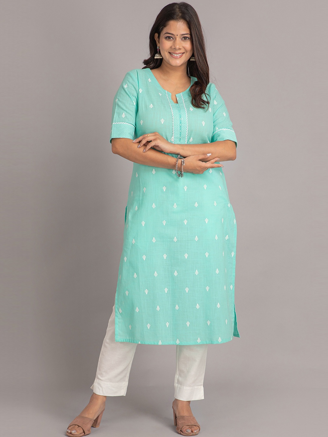 

SUTI Ethnic Motifs Printed Cotton Straight Kurta, Green