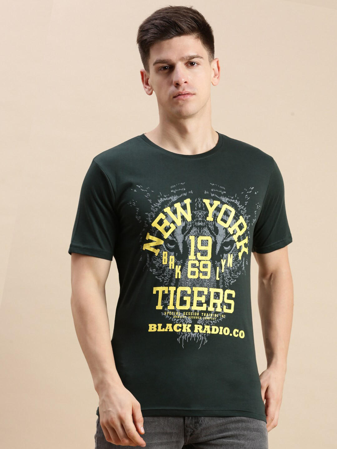

BLACK RADIO Typography Printed Pure Cotton T-shirt, Green