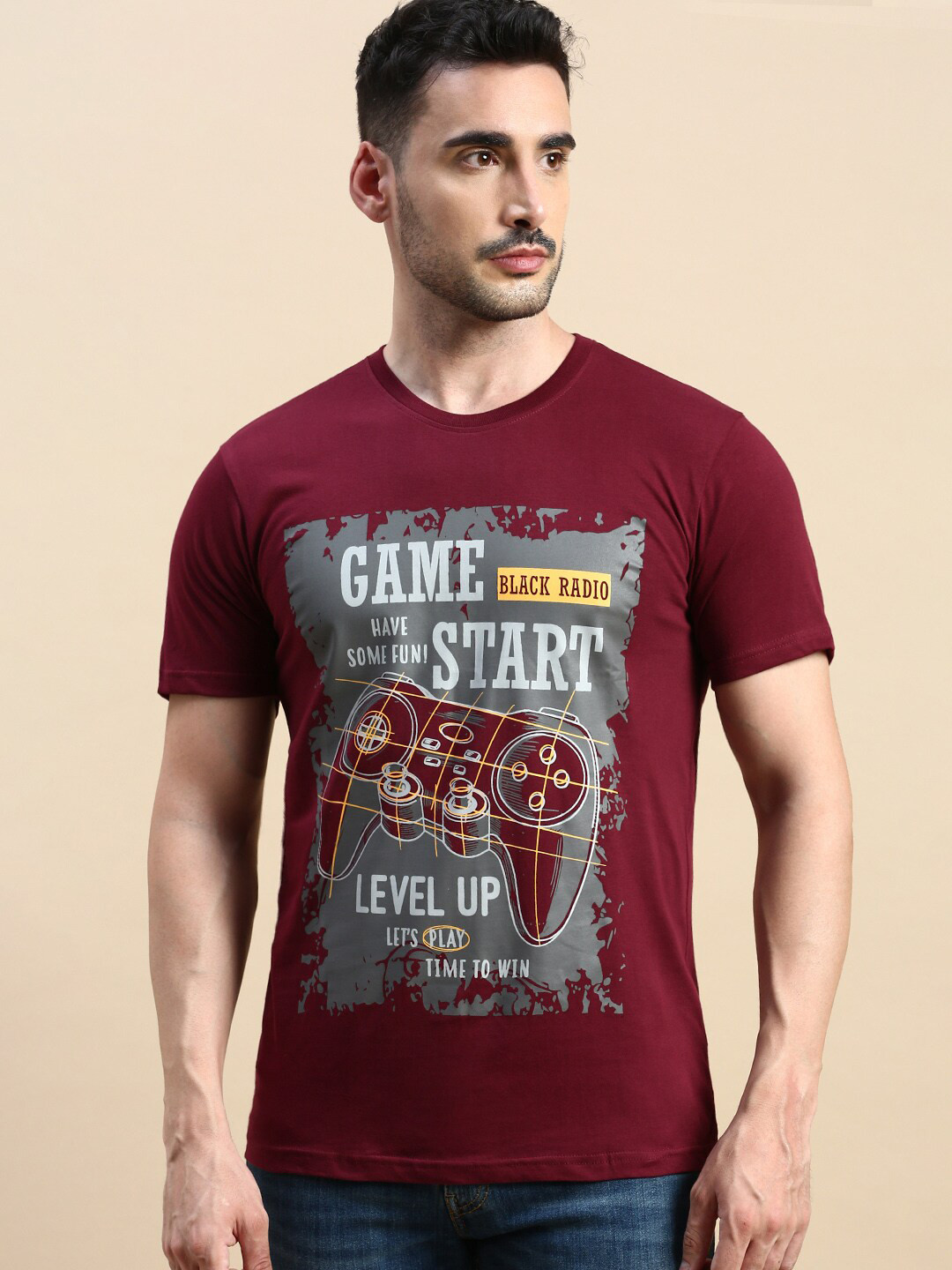 

BLACK RADIO Graphic Printed Cotton T-shirt, Maroon