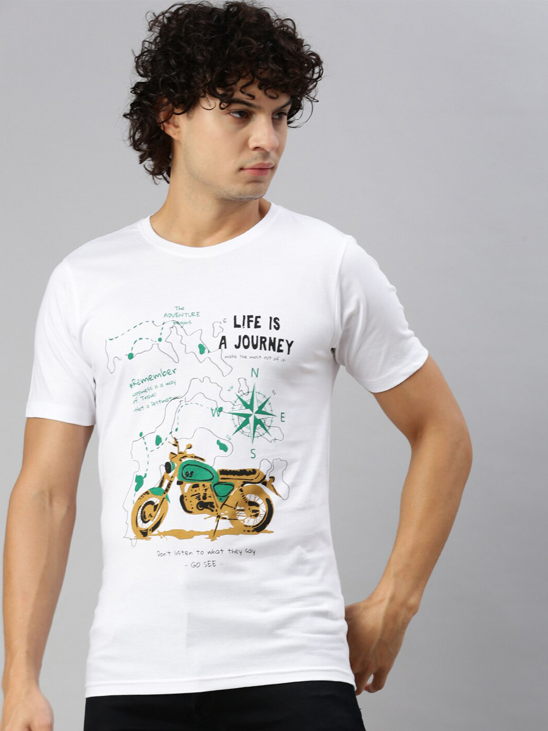 

BLACK RADIO Graphic Printed Pure Cotton T-shirt, White
