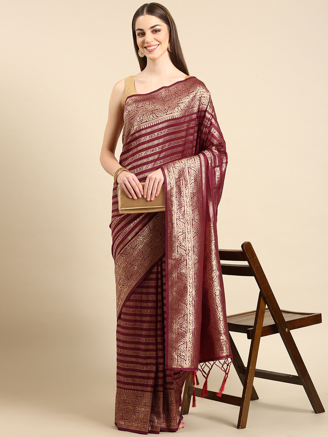 

TIEXA Woven Design Ethnic Motifs Zari Pure Silk Banarasi Saree, Maroon