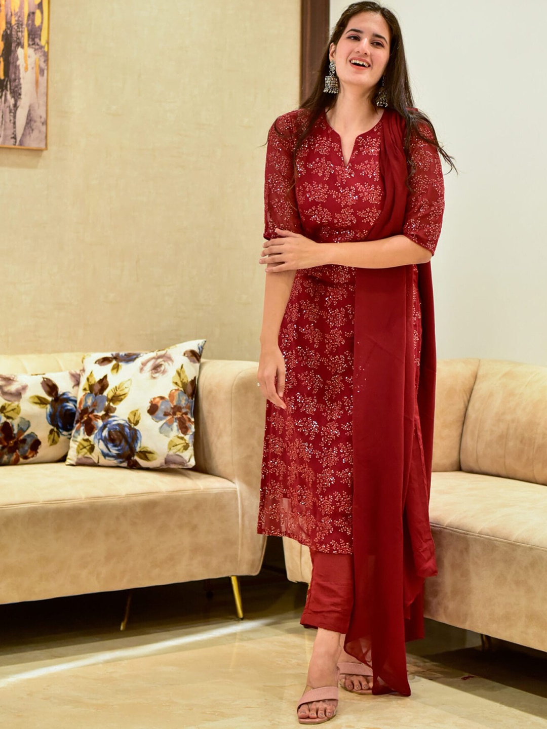 

ESTELA Floral Printed Round Neck Regular Kurta with Trousers & Dupatta, Red