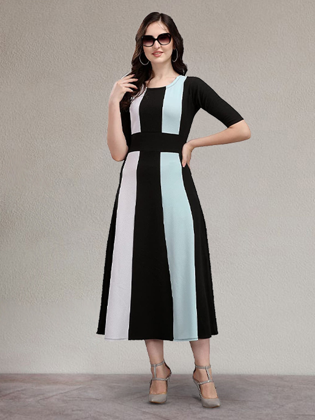 

N N ENTERPRISE Colourblocked A-Line Midi Dress, Sea green