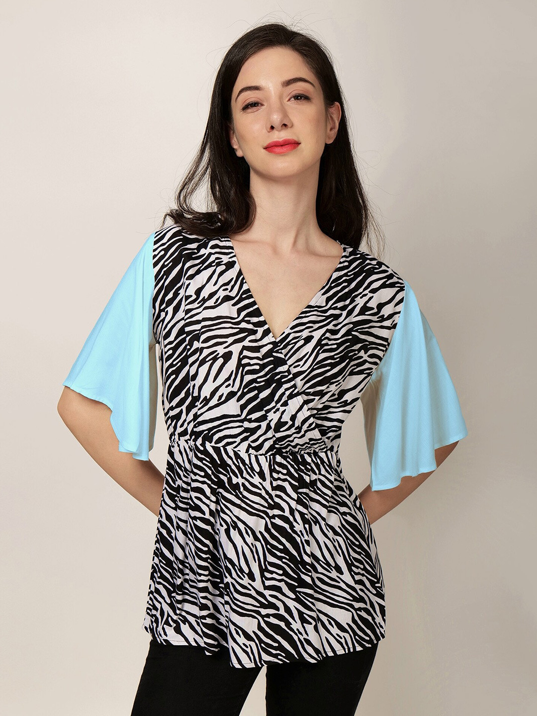 

PATRORNA Animal Printed Flared Sleeves Wrap Cotton Top, Black