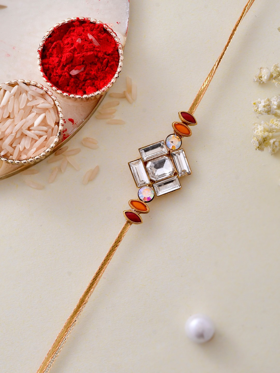 

Aapno Rajasthan AD-Studded Rakhi, Gold