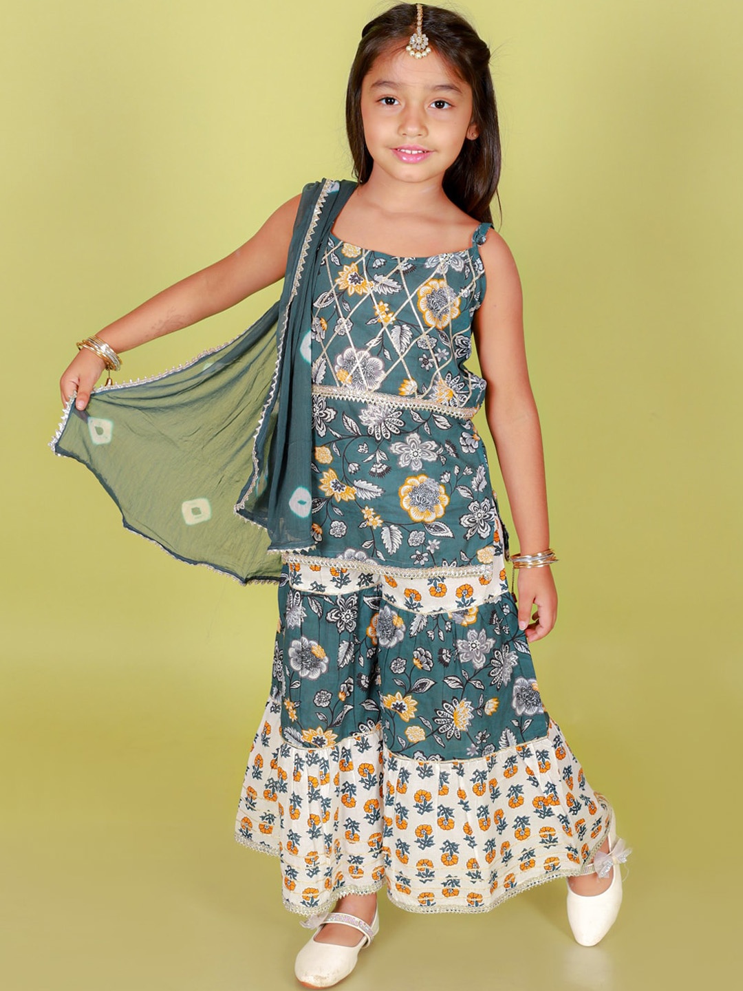 

Stuffie Land Girls Floral Printed Pure Cotton Straight Kurta & Sharara with Dupatta, Green