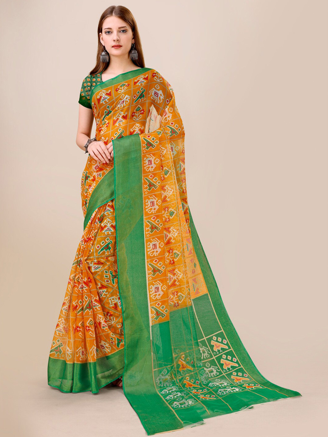 

Dori Ethnic Motifs Printed Silk Cotton Saree, Mustard