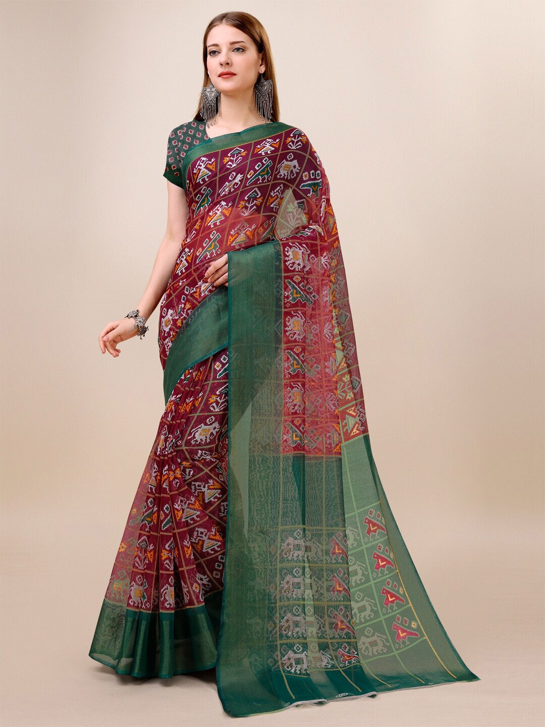 

Dori Ethnic Motifs Printed Silk Cotton Saree, Maroon