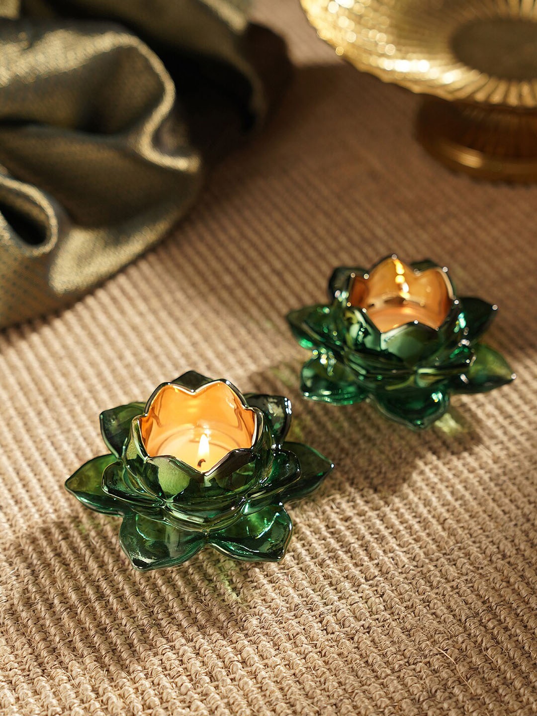 

Pure Home and Living Green 4 Pieces Textured Glass T-Light Candle Holders