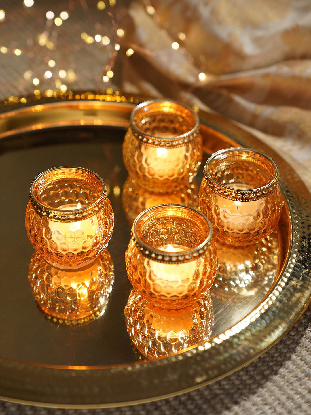 

Pure Home and Living Brown 4 Pieces Honeycomb Textured Candle Holders