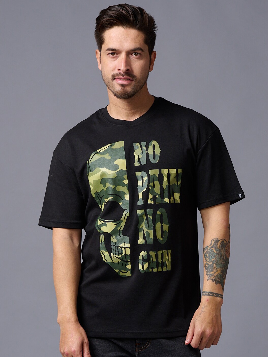 

GO DEVIL Typography Printed Drop-Shoulder Sleeves Pure Cotton T-shirt, Black