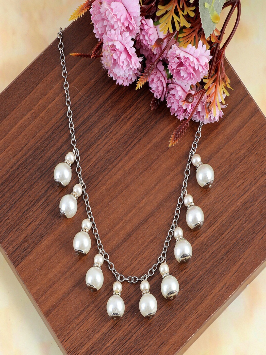 

UNIVERSITY TRENDZ Silver-Plated Pearl Necklace