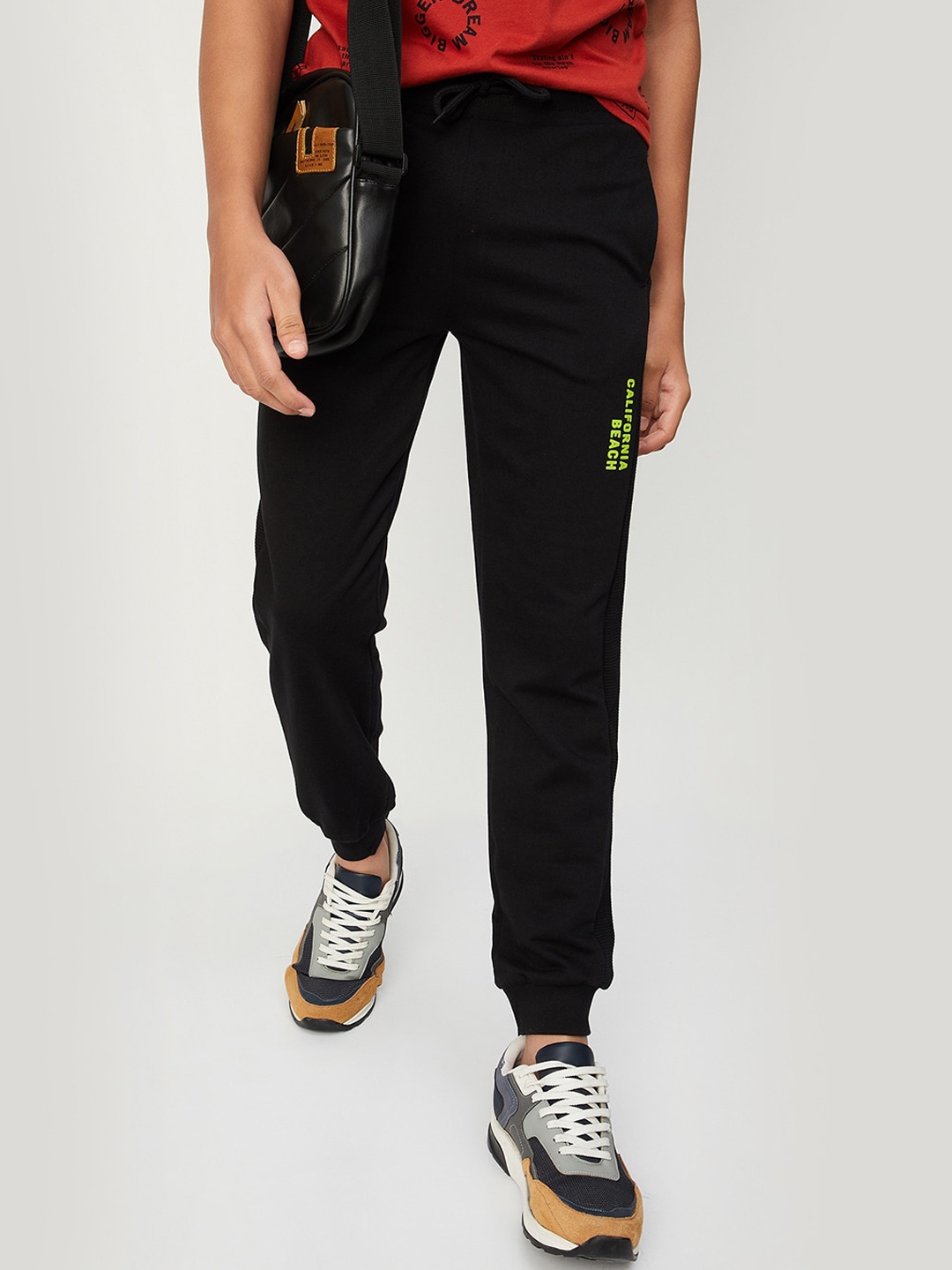 

max Boys Mid-Rise Pure Cotton Joggers, Black