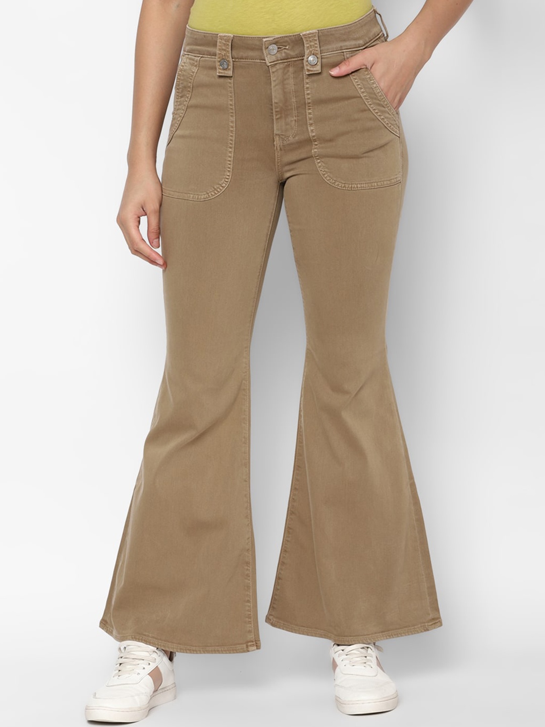 

AMERICAN EAGLE OUTFITTERS Women Flared Mid-Rise Medium Shade Pure Cotton Clean Look Jeans, Brown