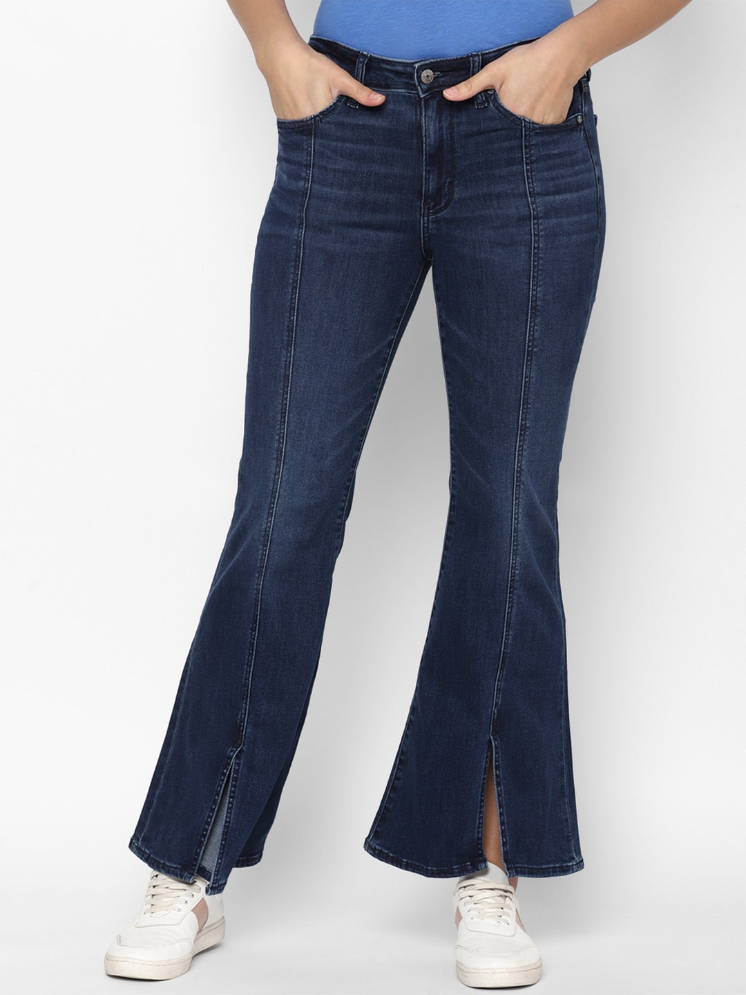 

AMERICAN EAGLE OUTFITTERS Women Flared Mid-Rise Dark Shade Pure Cotton Clean Look Jeans, Blue