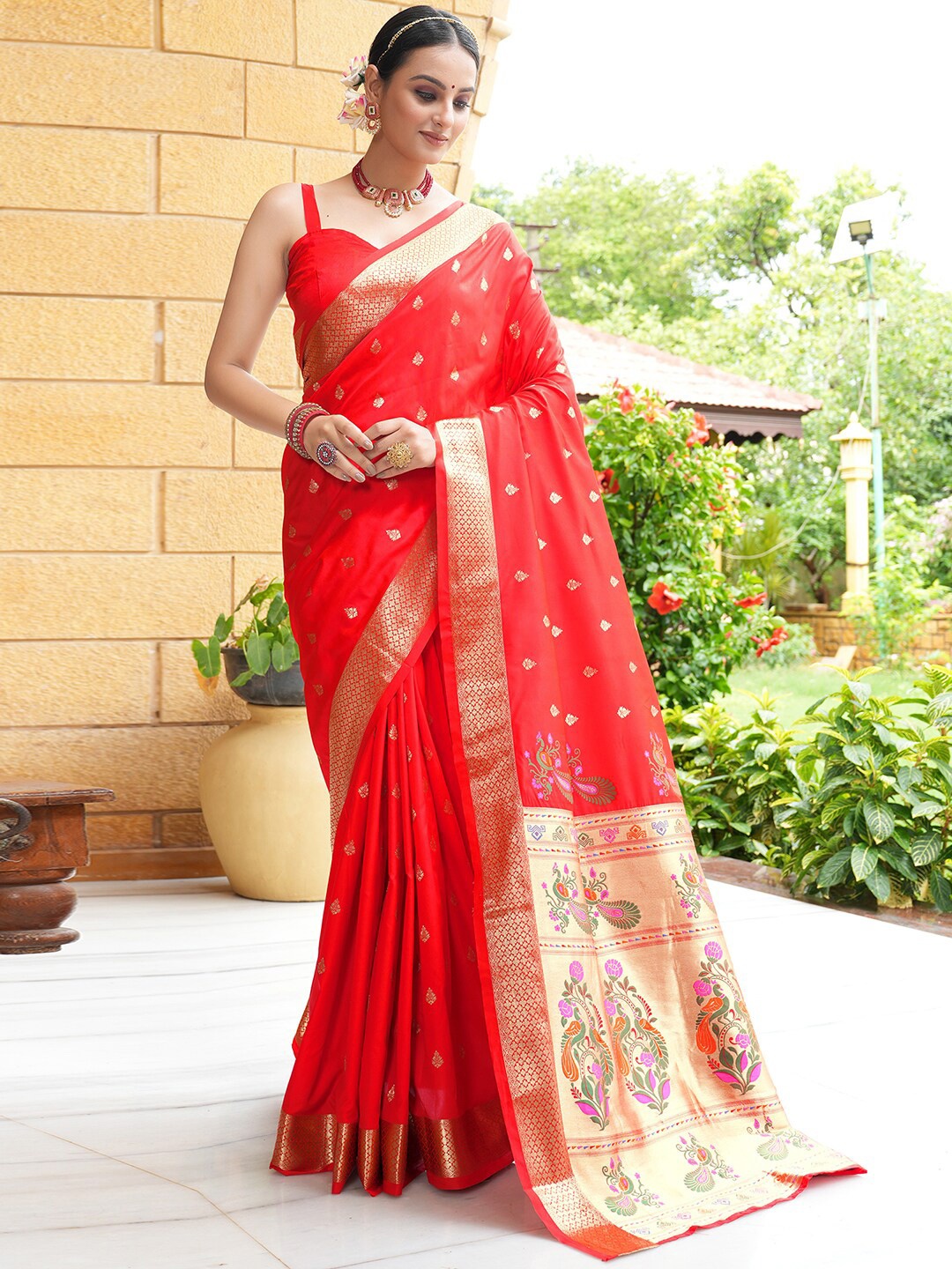 

Satrani Red & Green Ethnic Motifs Woven Design Zari Paithani Saree