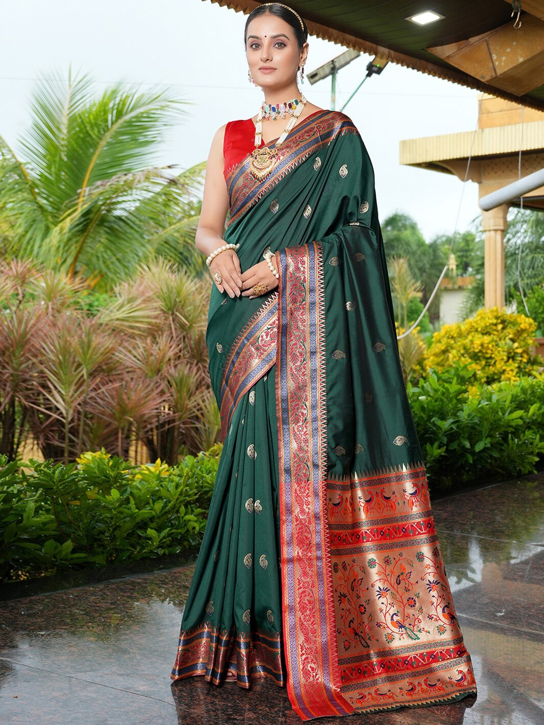

Satrani Green & Red Ethnic Motifs Woven Design Zari Paithani Saree