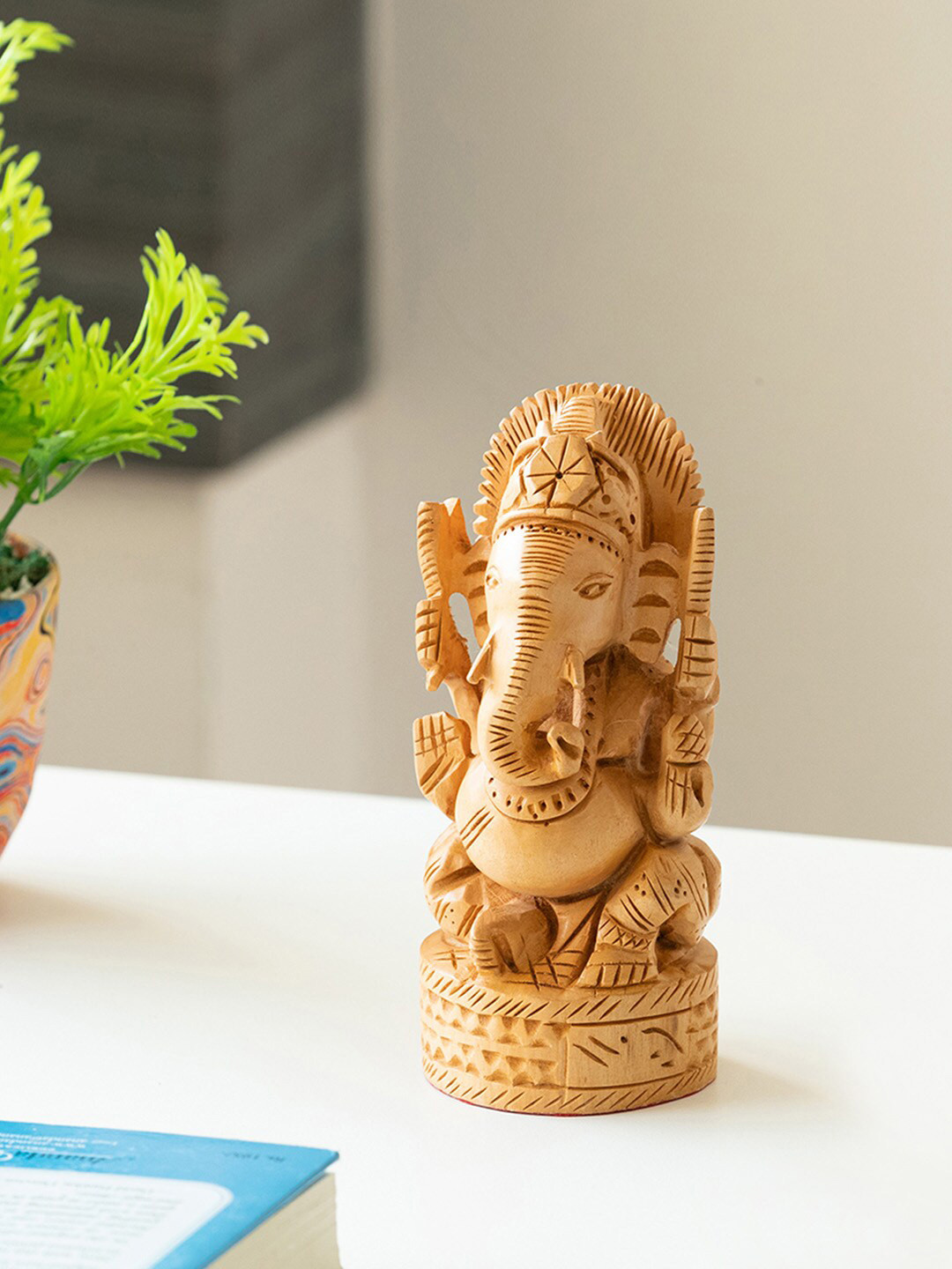 

ExclusiveLane Brown Benevolent Ganesha Showpiece