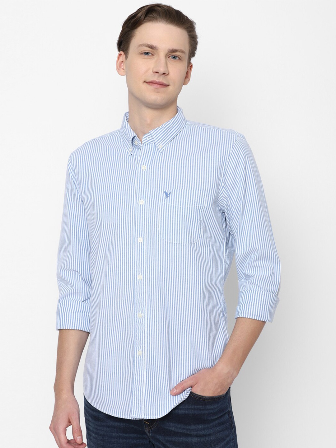 

AMERICAN EAGLE OUTFITTERS Slim Fit Vertical Striped Button-Down Collar Pure Cotton Shirt, Blue