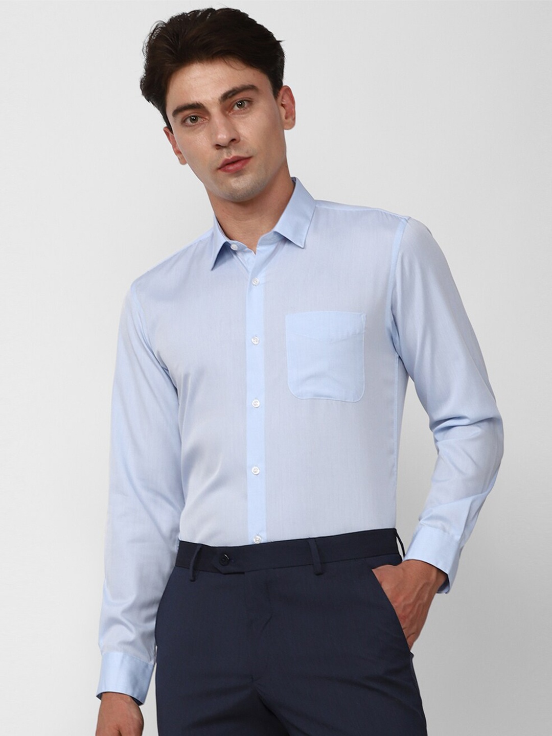 

Peter England Slim Fit Formal Pure Cotton Shirt, Blue