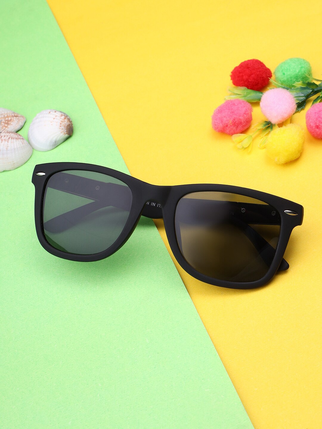 

Kastner Unisex Set Of 2 Square Sunglasses With UV Protected Lens REL_CM2_BIRDSTRP_BLK, Black
