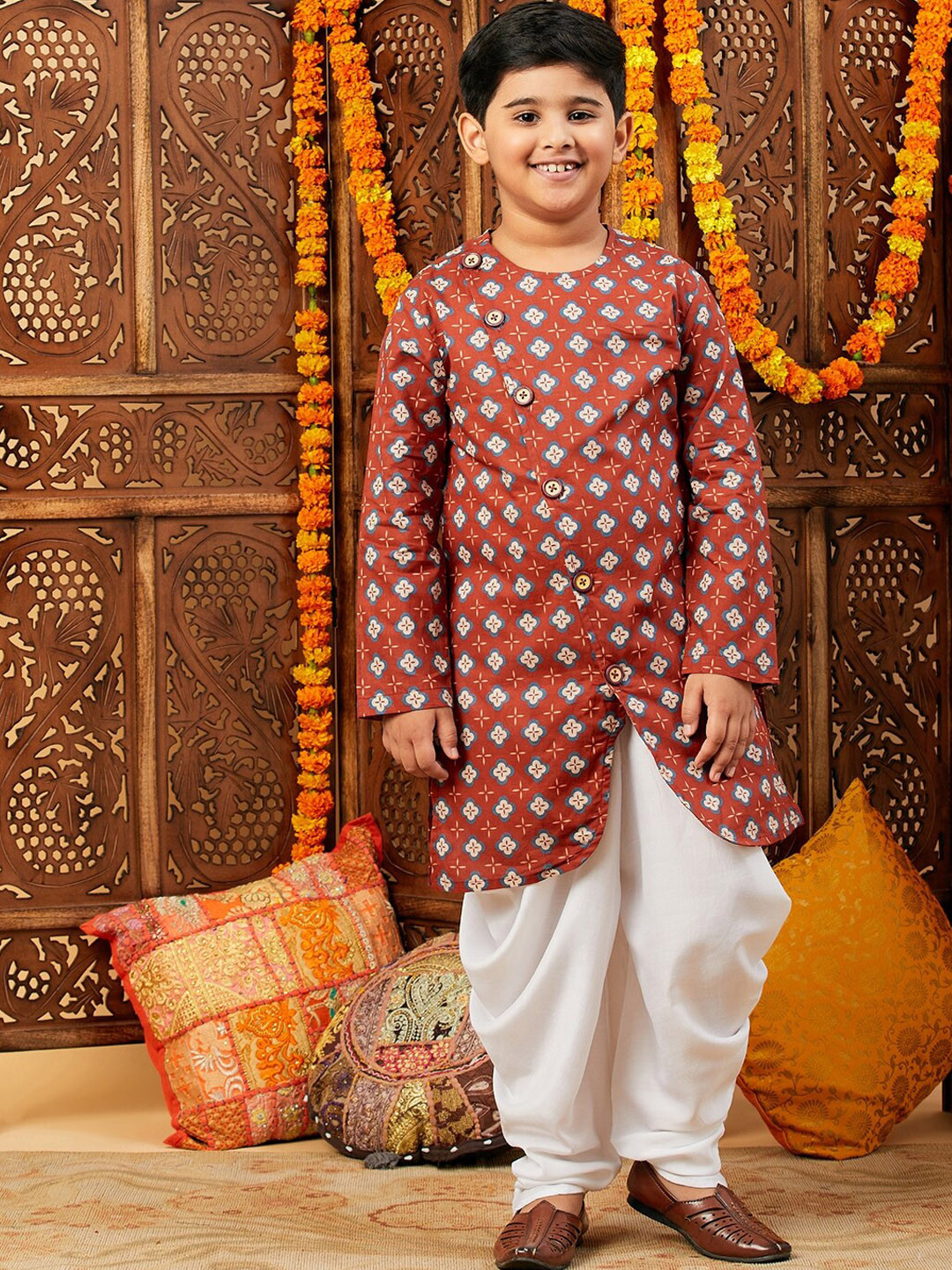 

Stylo Bug Boys Ethnic Printed Angrakha Straight Kurta With Dhoti Pants, Red