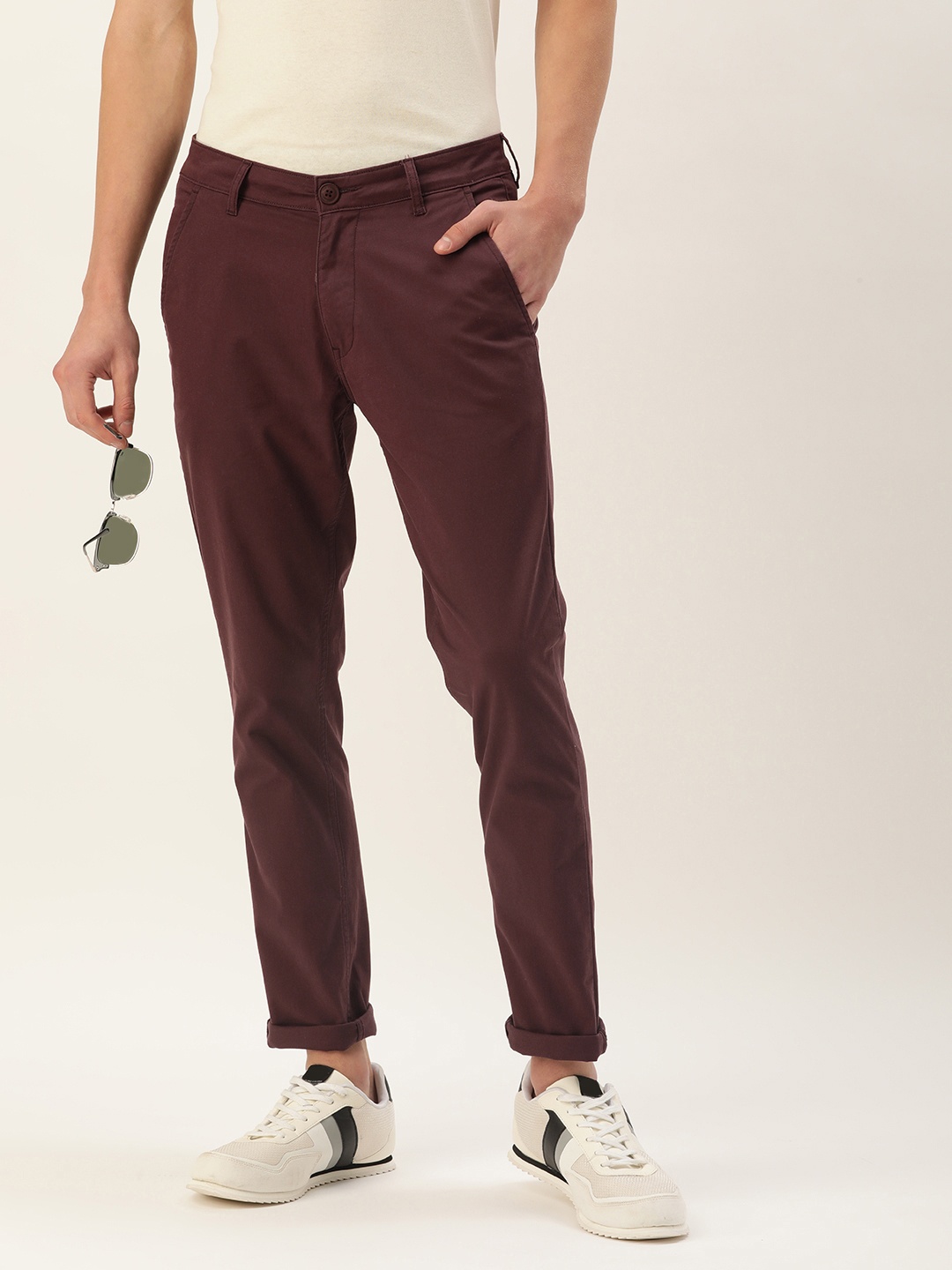 

Mast & Harbour Men Solid Regular Fit Chinos Trousers, Burgundy