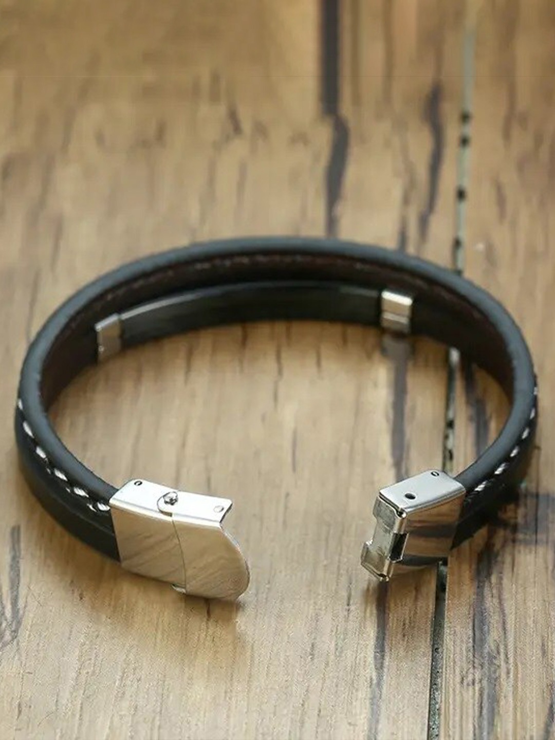 

MEENAZ Men Leather Oxidised Silver-Plated Wraparound Bracelet