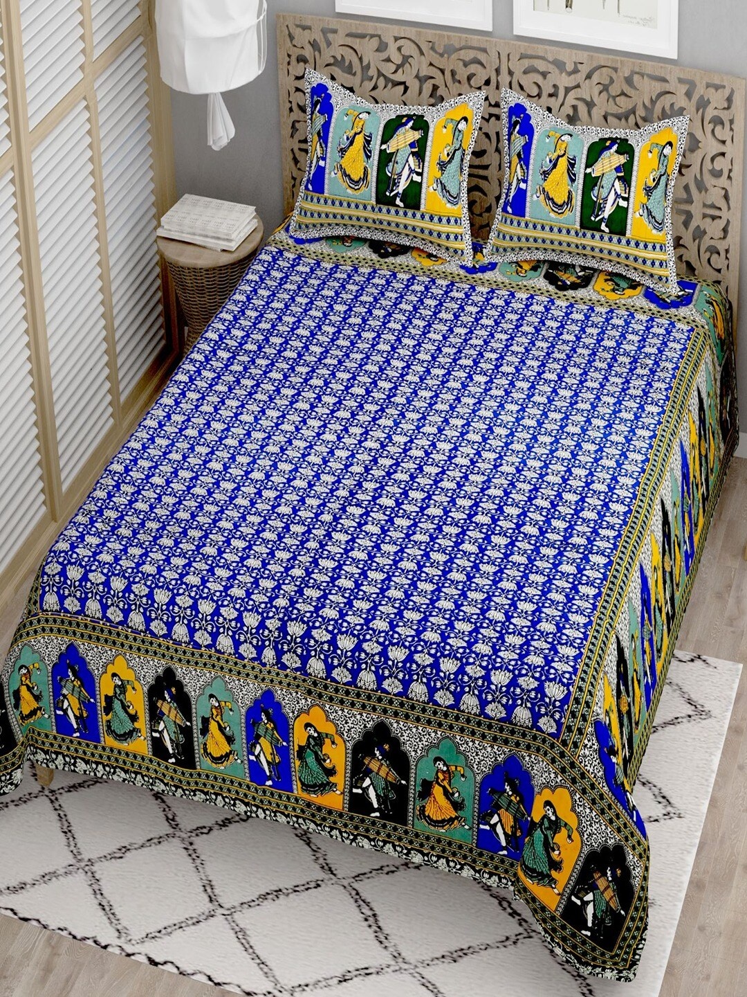 

UNIQCHOICE Blue & Green Printed Cotton 144 TC King Bedsheet with 2 Pillow Covers