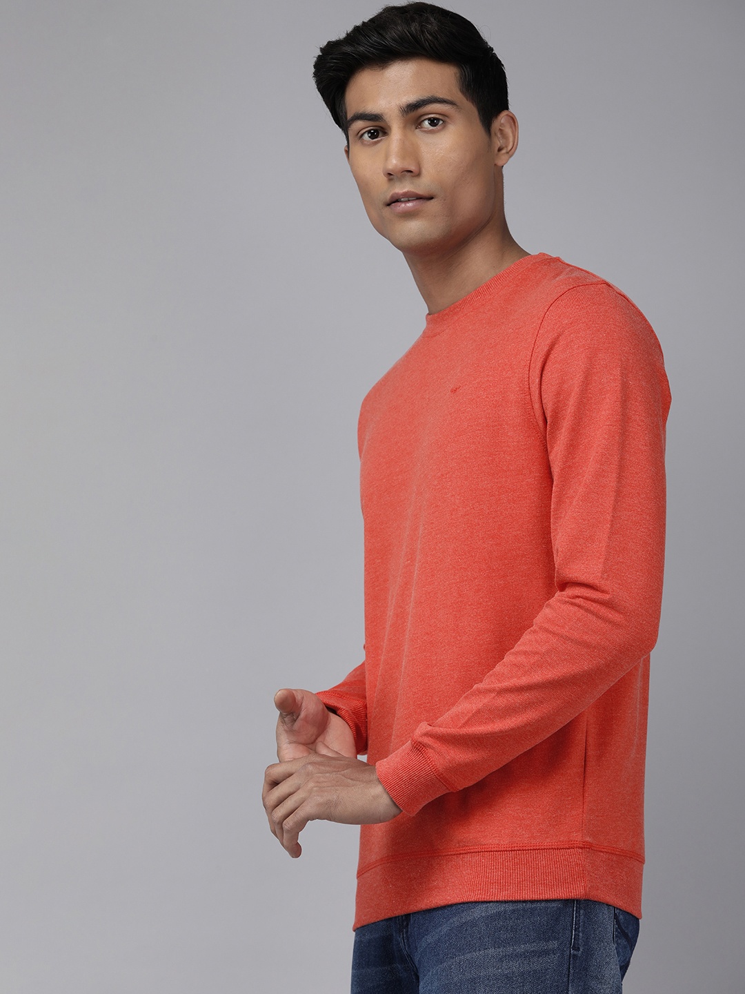 

Park Avenue Solid Long Sleeves Sweatshirt, Red