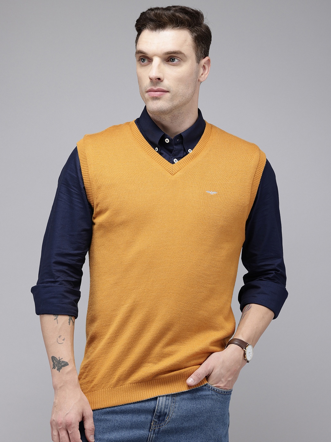

Park Avenue V-Neck Reversible Pullover, Mustard