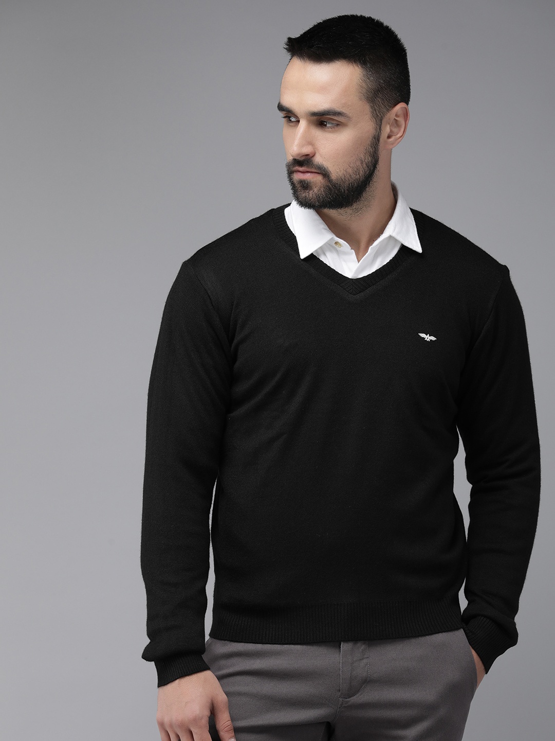 

Park Avenue Long Sleeves V-Neck Knitted Reversible Pullover, Black