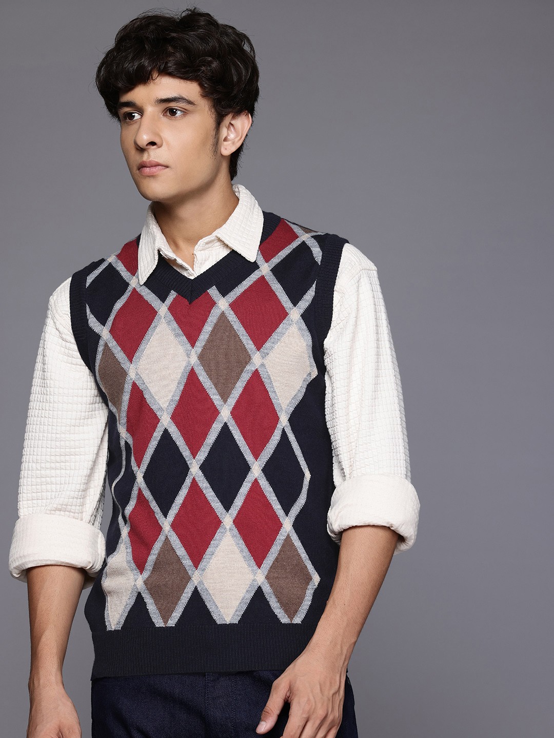 

Raymond Checked Sweater Vest, Black