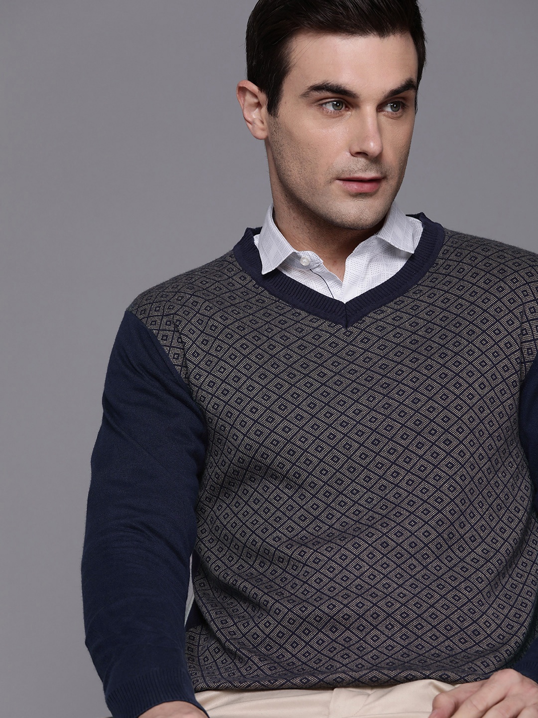 

Raymond Self Designed Woollen Pullover, Blue
