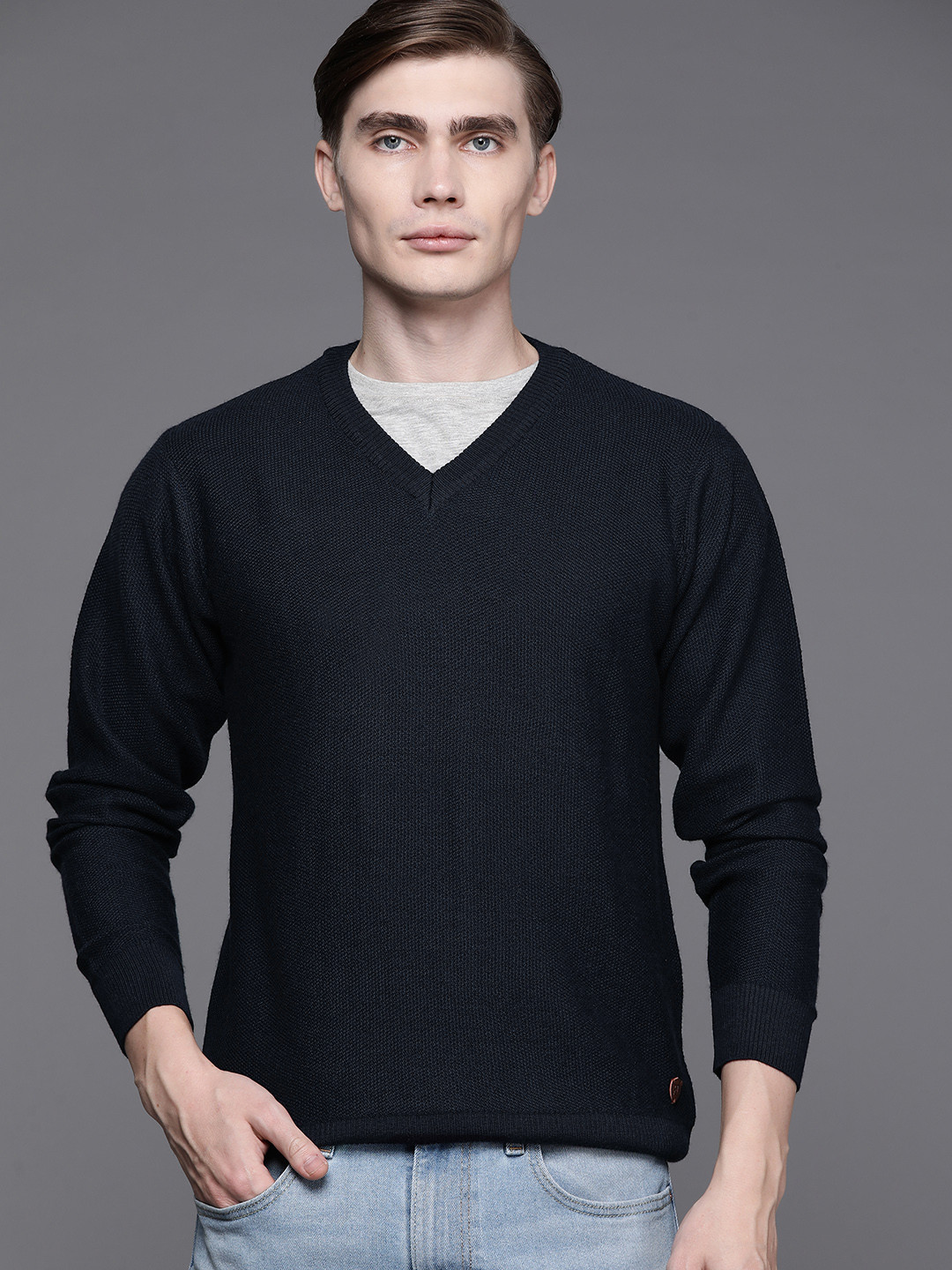

Raymond Men Solid Pullover, Navy blue