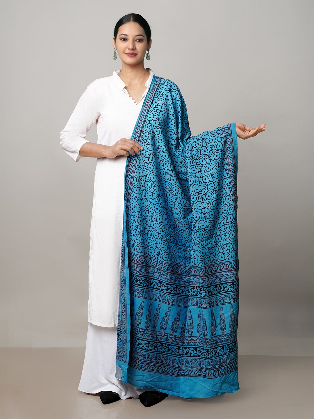 

Unnati Silks Ethnic Motifs Printed Pure Cotton Tie and Dye Dupatta, Blue