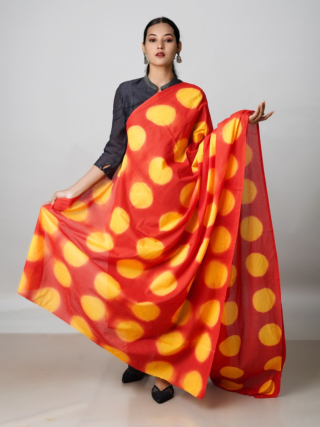 

Unnati Silks Polka Dots Printed Pure Cotton Tie and Dye Dupatta, Orange