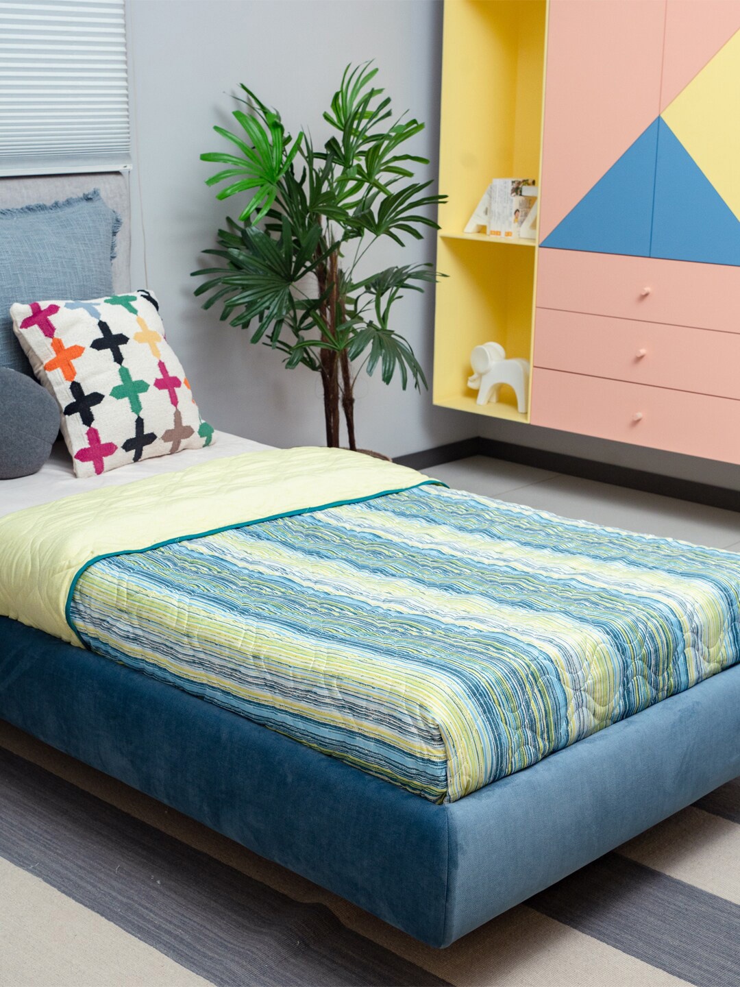 

URBAN SPACE Yellow Striped AC Room Single Bed Blanket