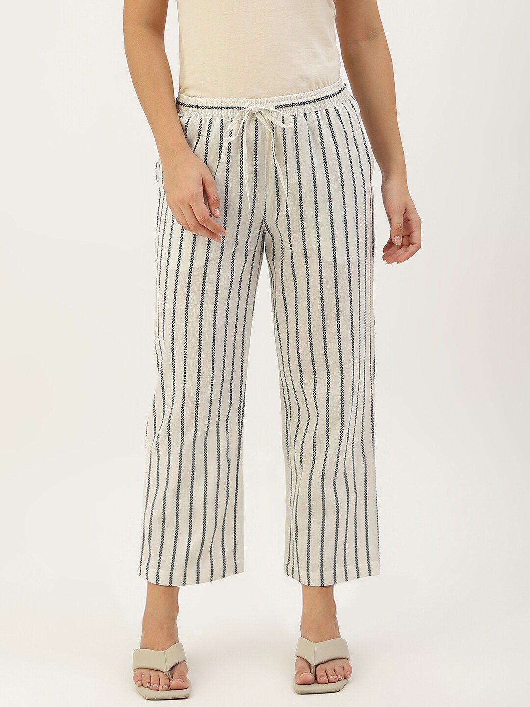 

Lokatita Women White & Black Cropped Ethnic Palazzos