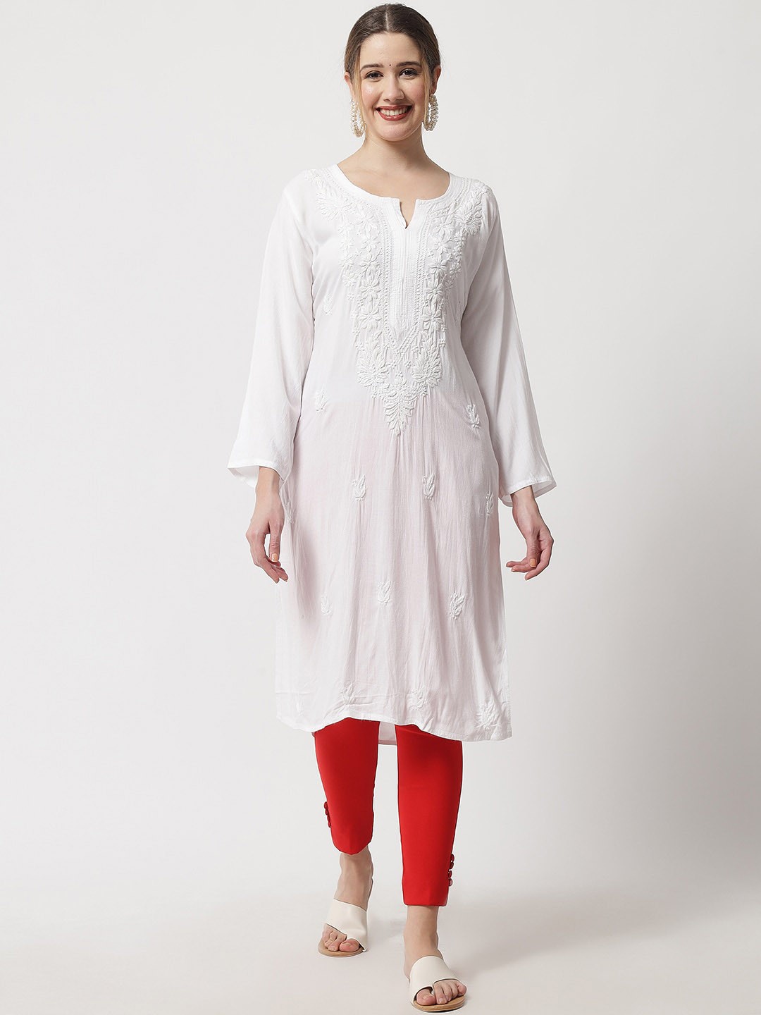 

Ethnava Floral Embroidered Round Neck Flared Sleeves Regular Kurta, White