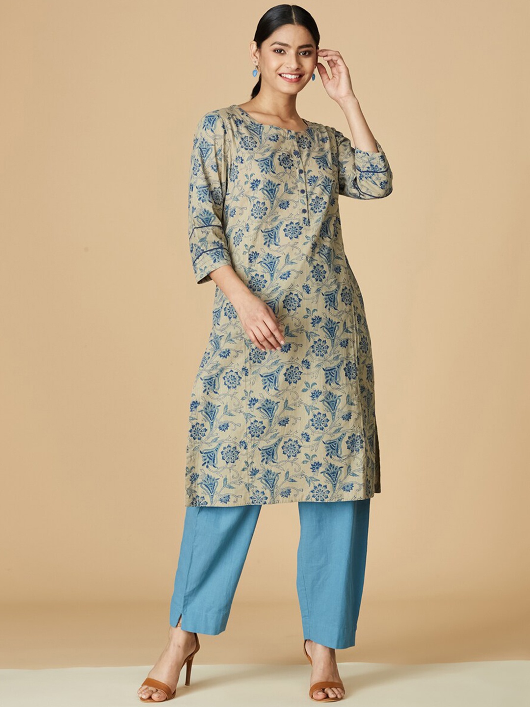 

Fabindia Floral Printed Cotton Kurta, Beige