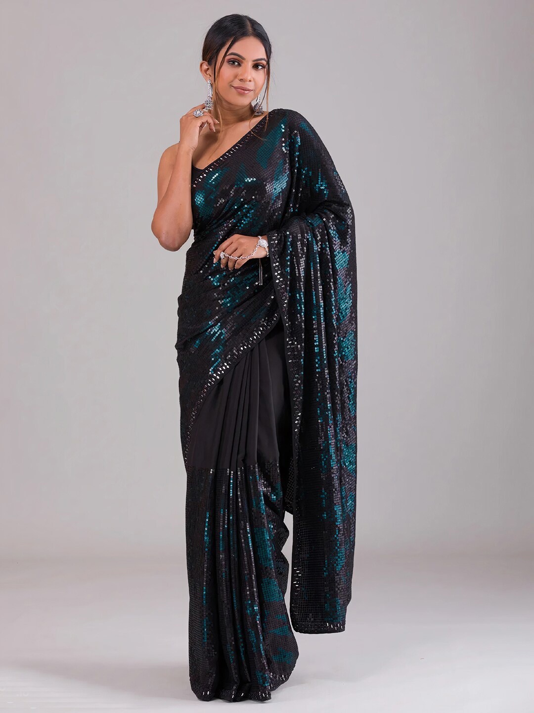 

Angroop Embellished Sequinned Poly Georgette Saree, Black