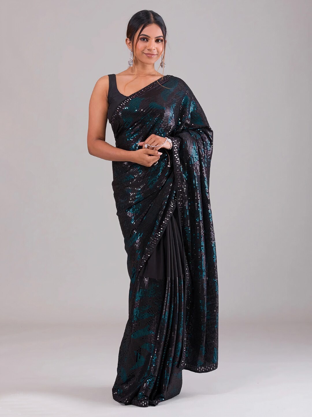 

Angroop Embellished Sequinned Poly Georgette Saree, Black