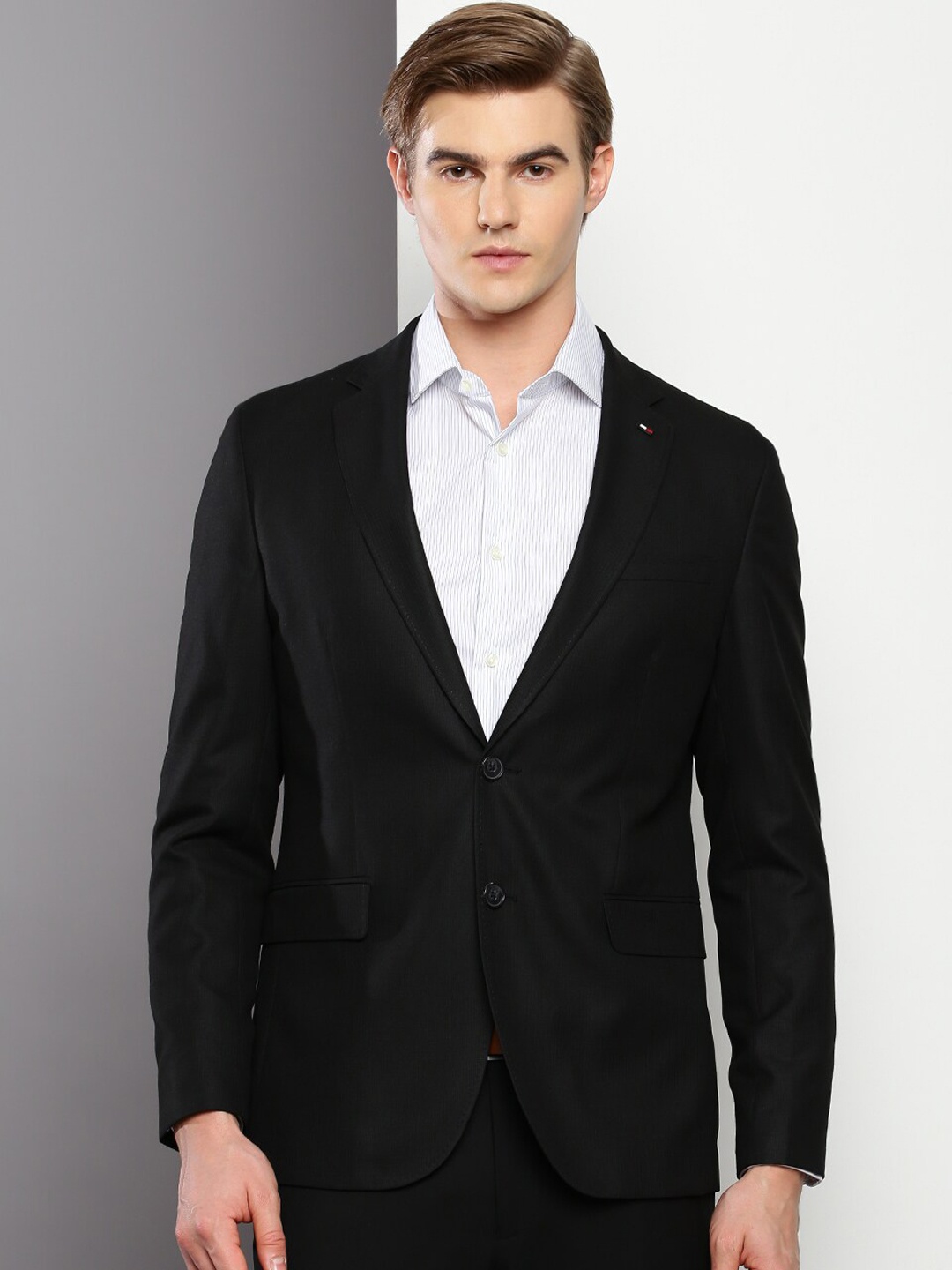 

Tommy Hilfiger Single-Breasted Formal Blazer, Black