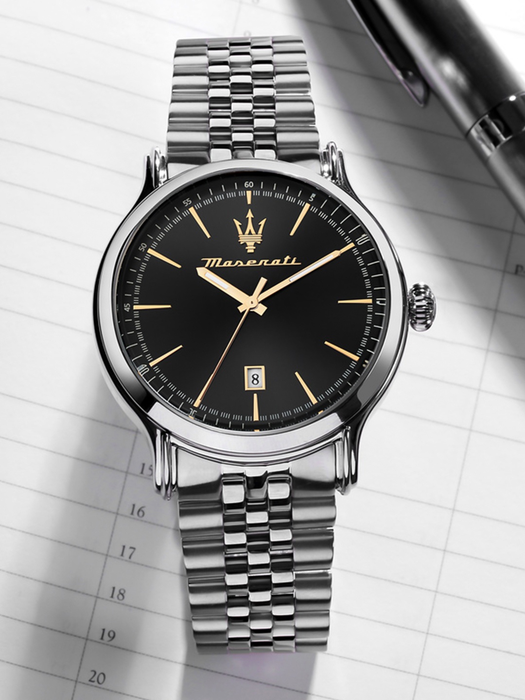 

Maserati Classic Men Stainless Steel Bracelet Style Straps Analogue Watch R8853118024, Black