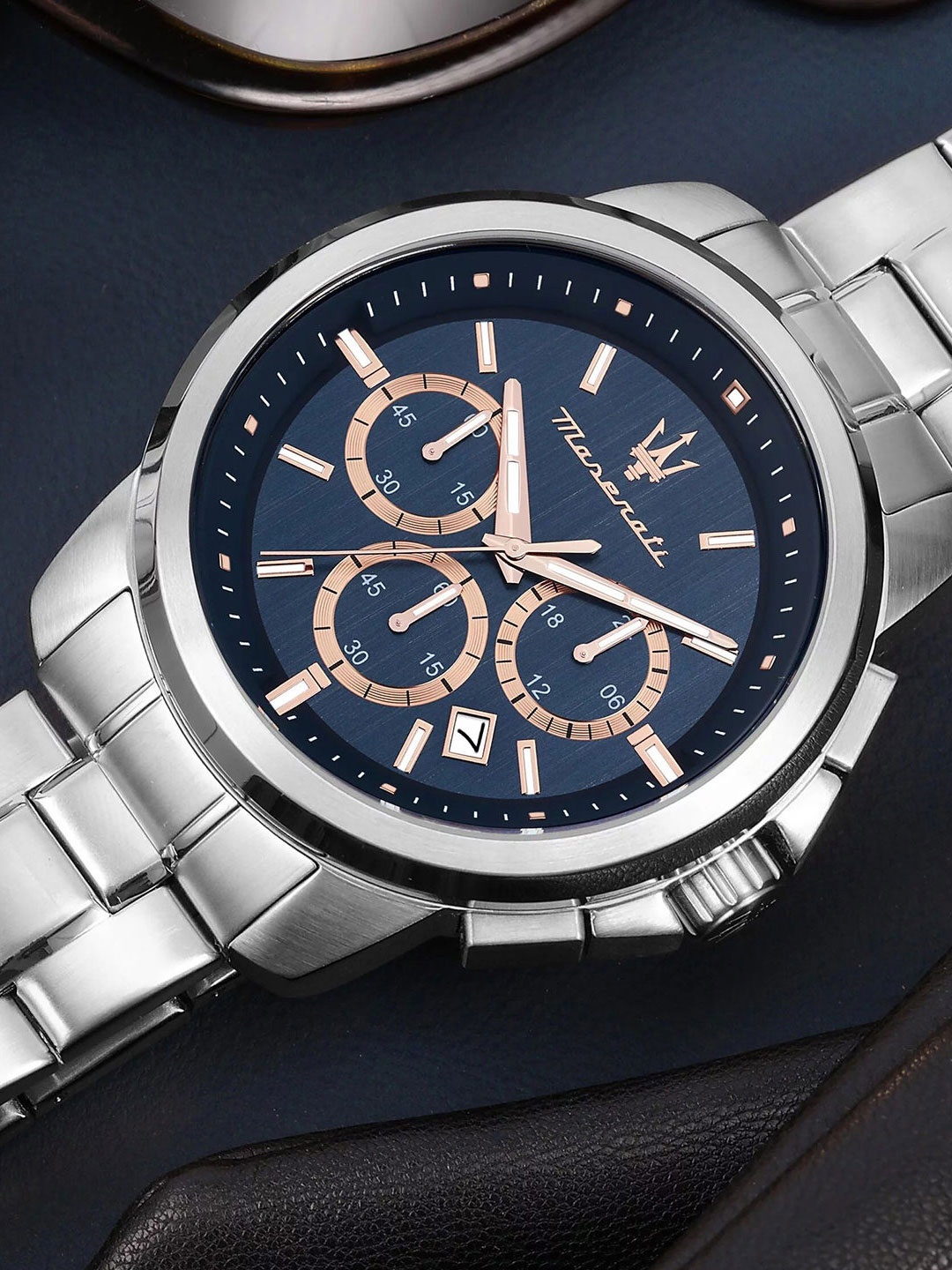 

Maserati Men Bracelet Style Straps Chronograph Analogue Watch R8873621037, Blue
