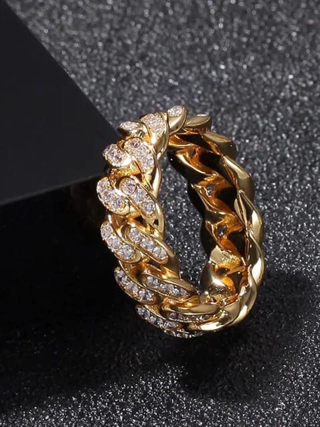 

VIEN Round Cut CZ Curb Chain Style Band Ring, Gold