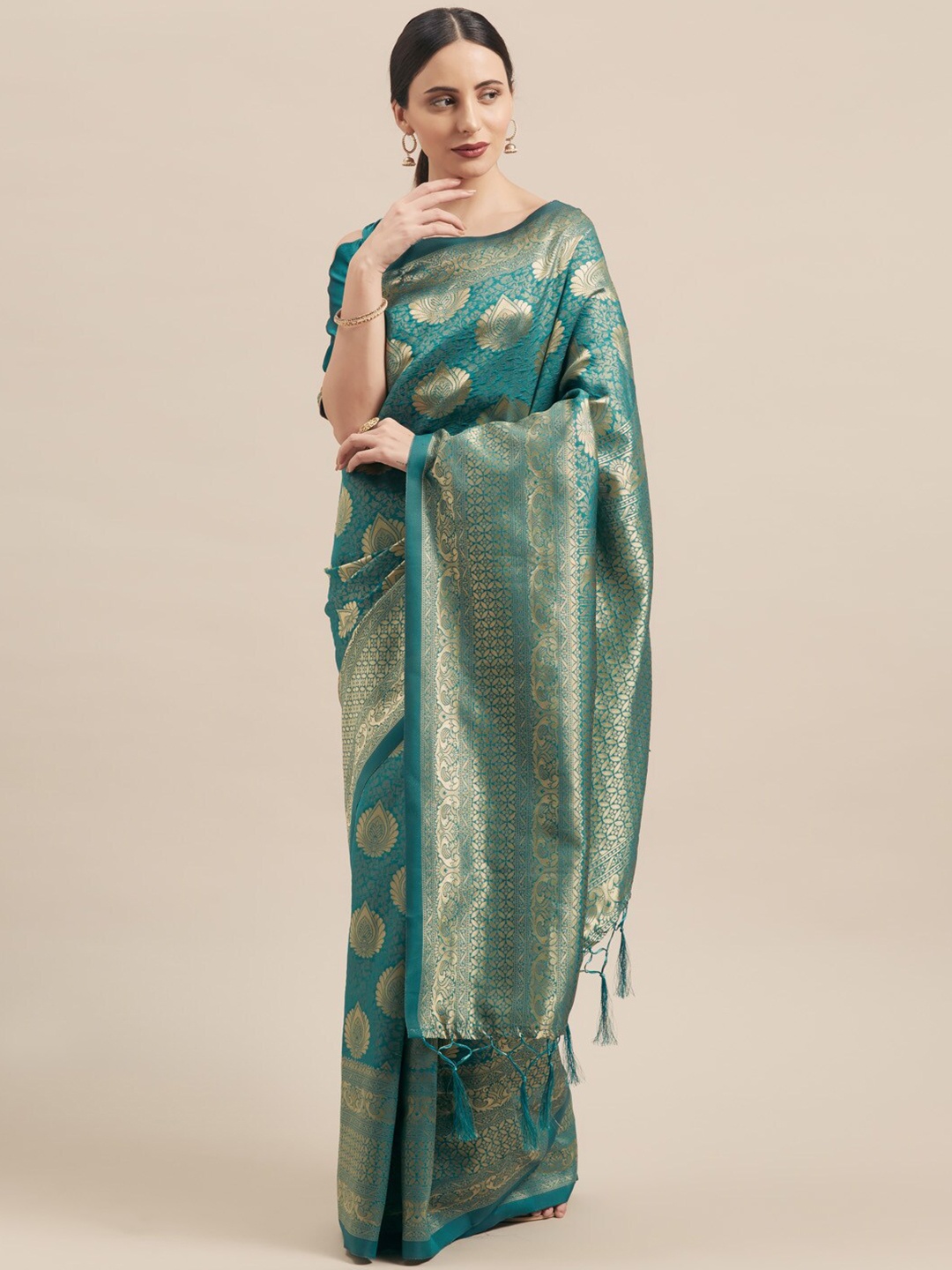 

DIVASTRI Floral Woven Design Zari Banarasi Saree, Green